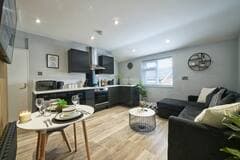 Struggling Landlord · £765 → £2,000+ NET